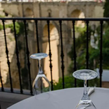 مونتيليريو فندق 4*